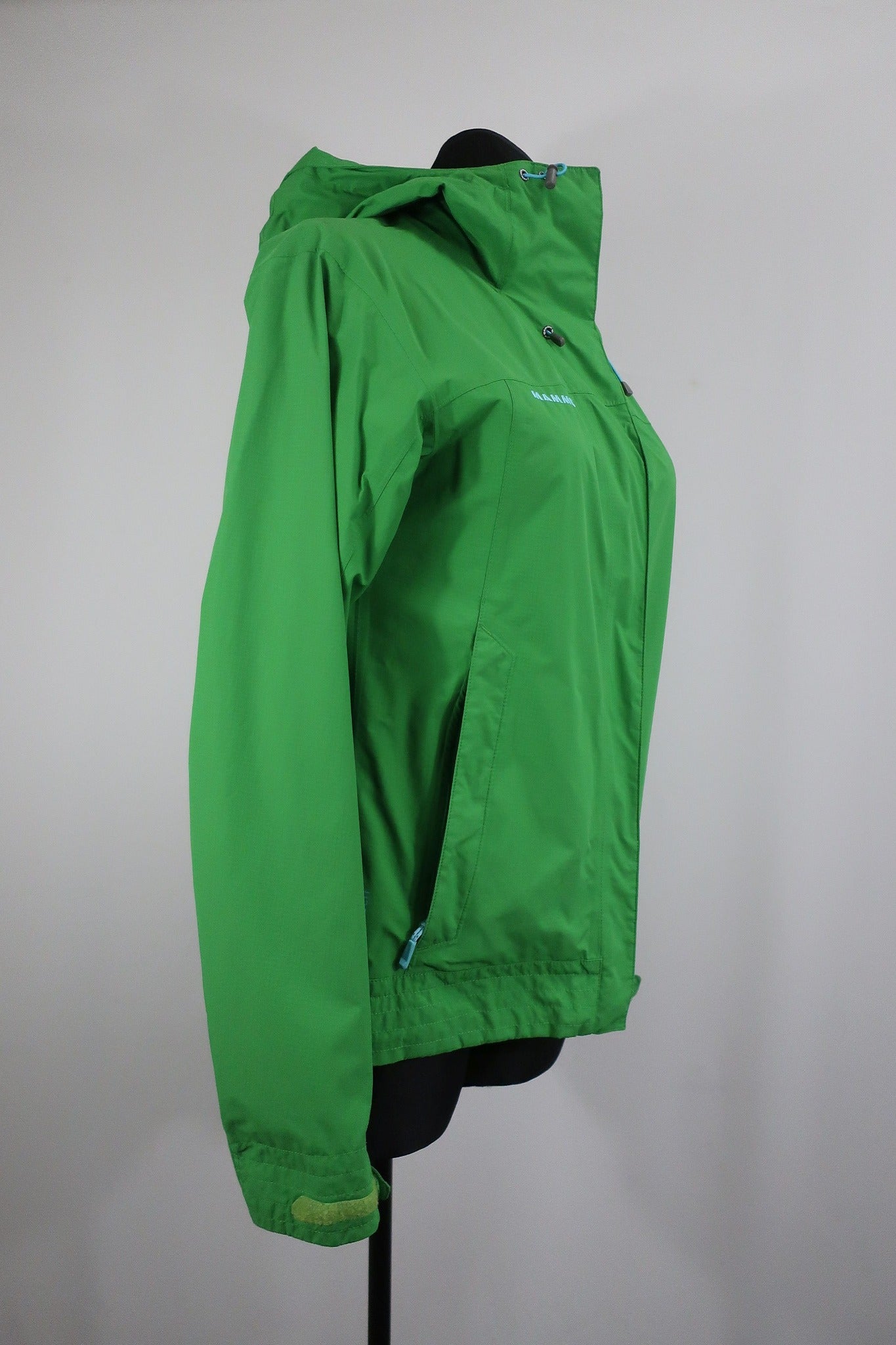 MAMMUT moteriška striukė S dydis