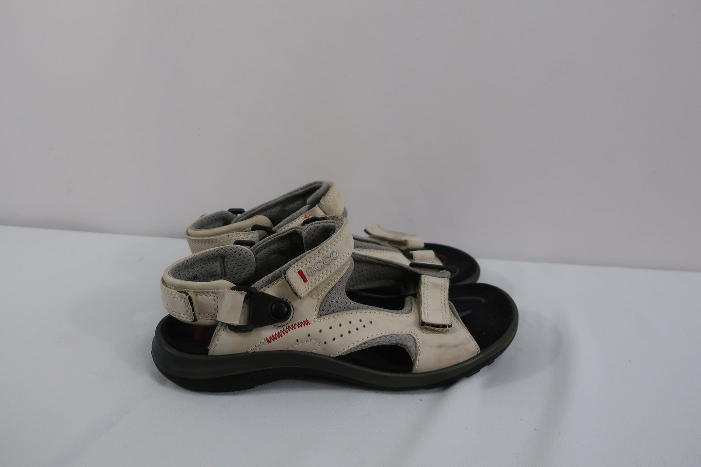 ECCO sandalai/basutės 38 dydis