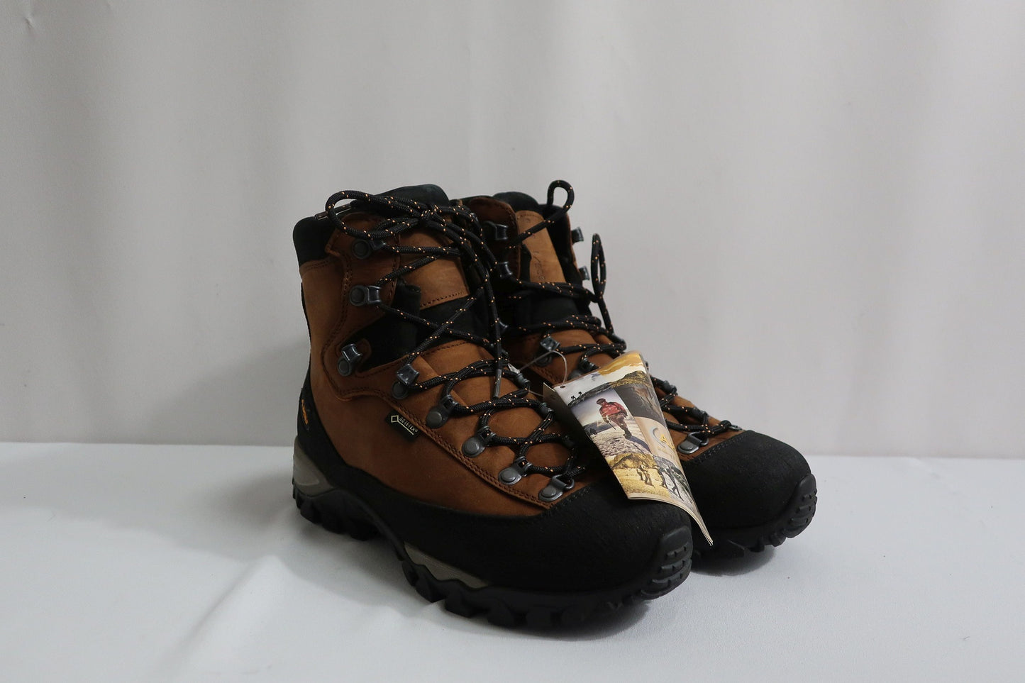 AKU nauji odiniai laisvalaikio, žygio batai su Gore-Tex 37,5/38 dydis