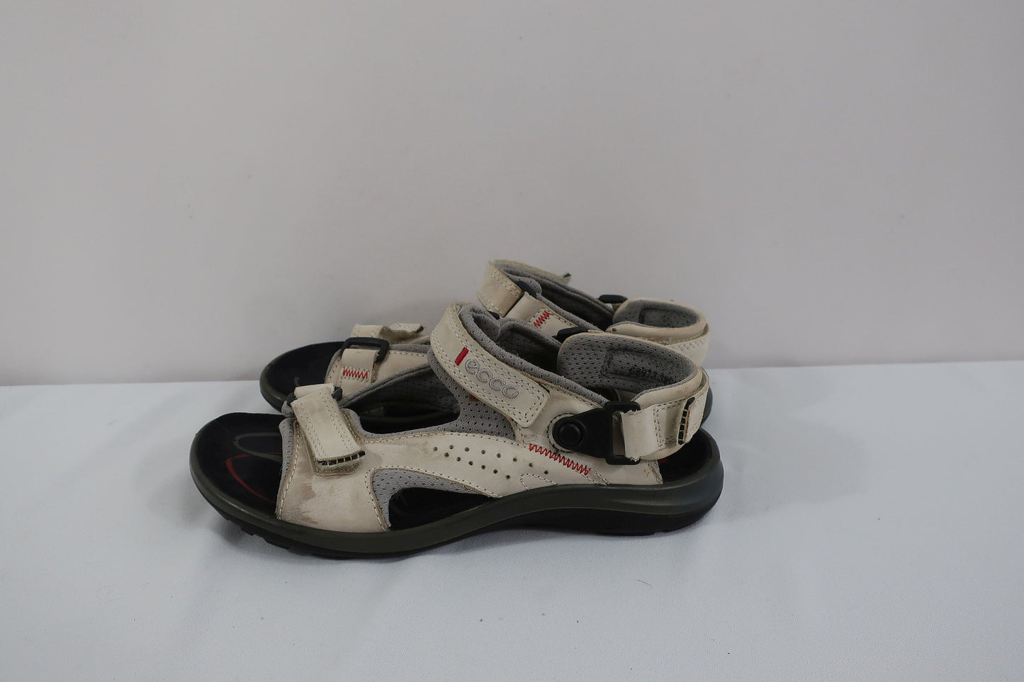 ECCO sandalai/basutės 38 dydis