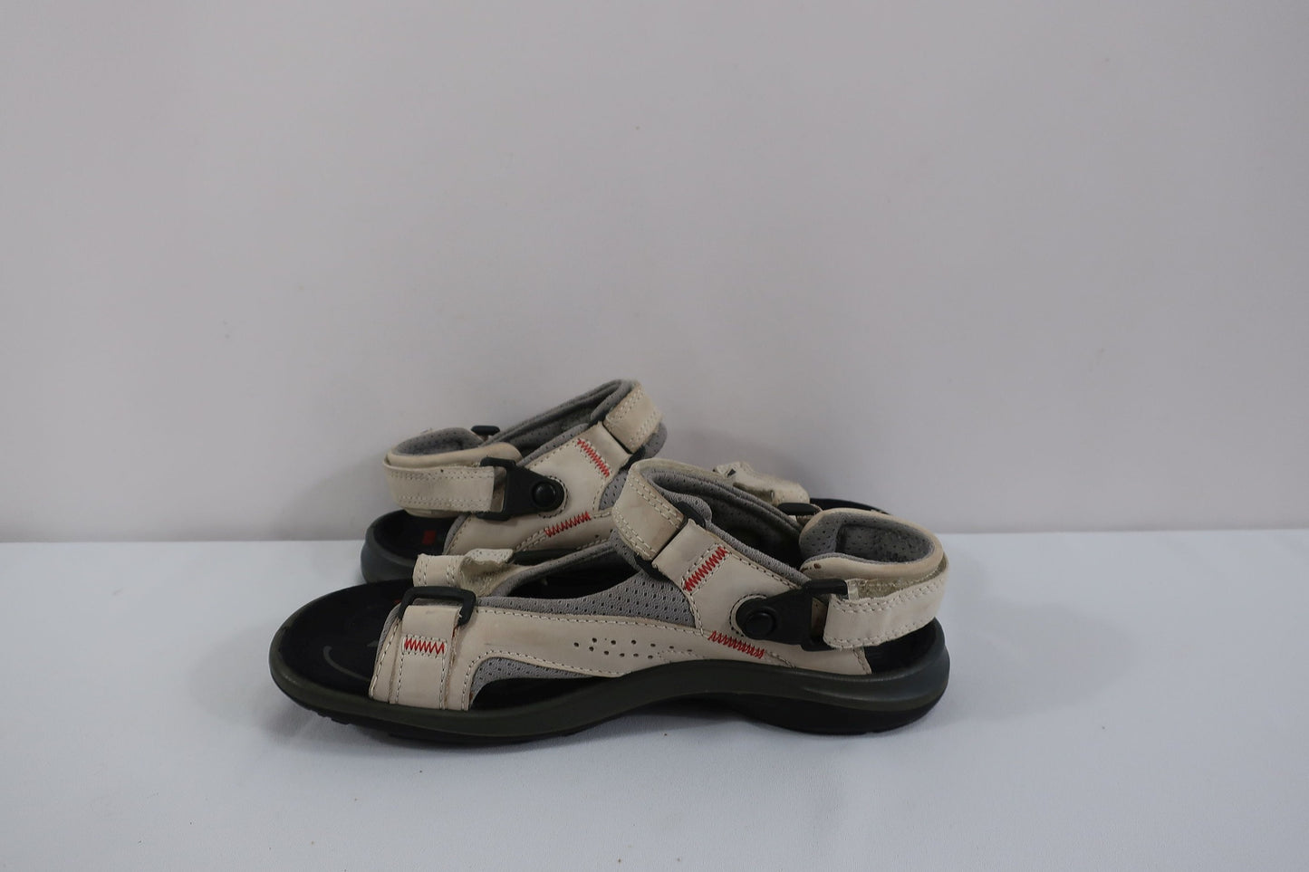 ECCO sandalai/basutės 38 dydis