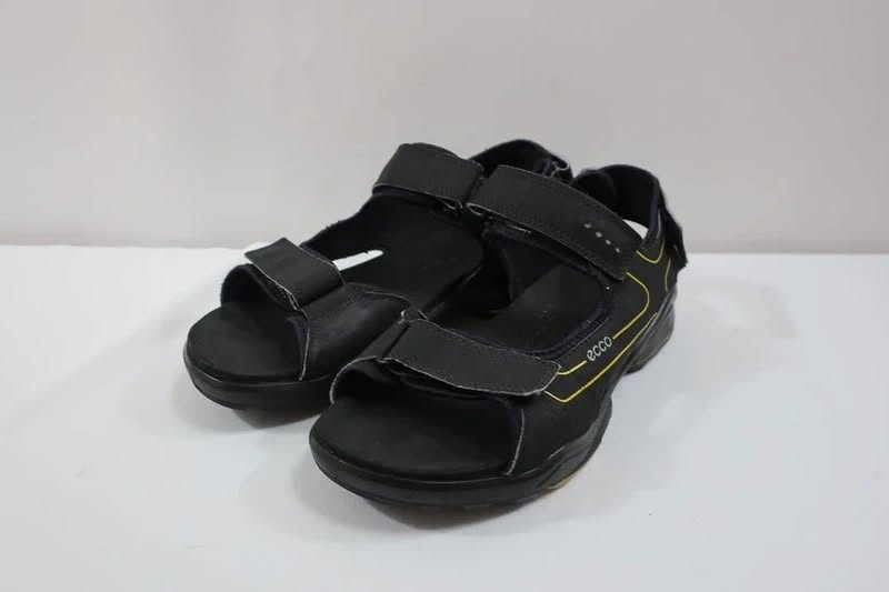 ECCO sandalai/basutės 39 dydis