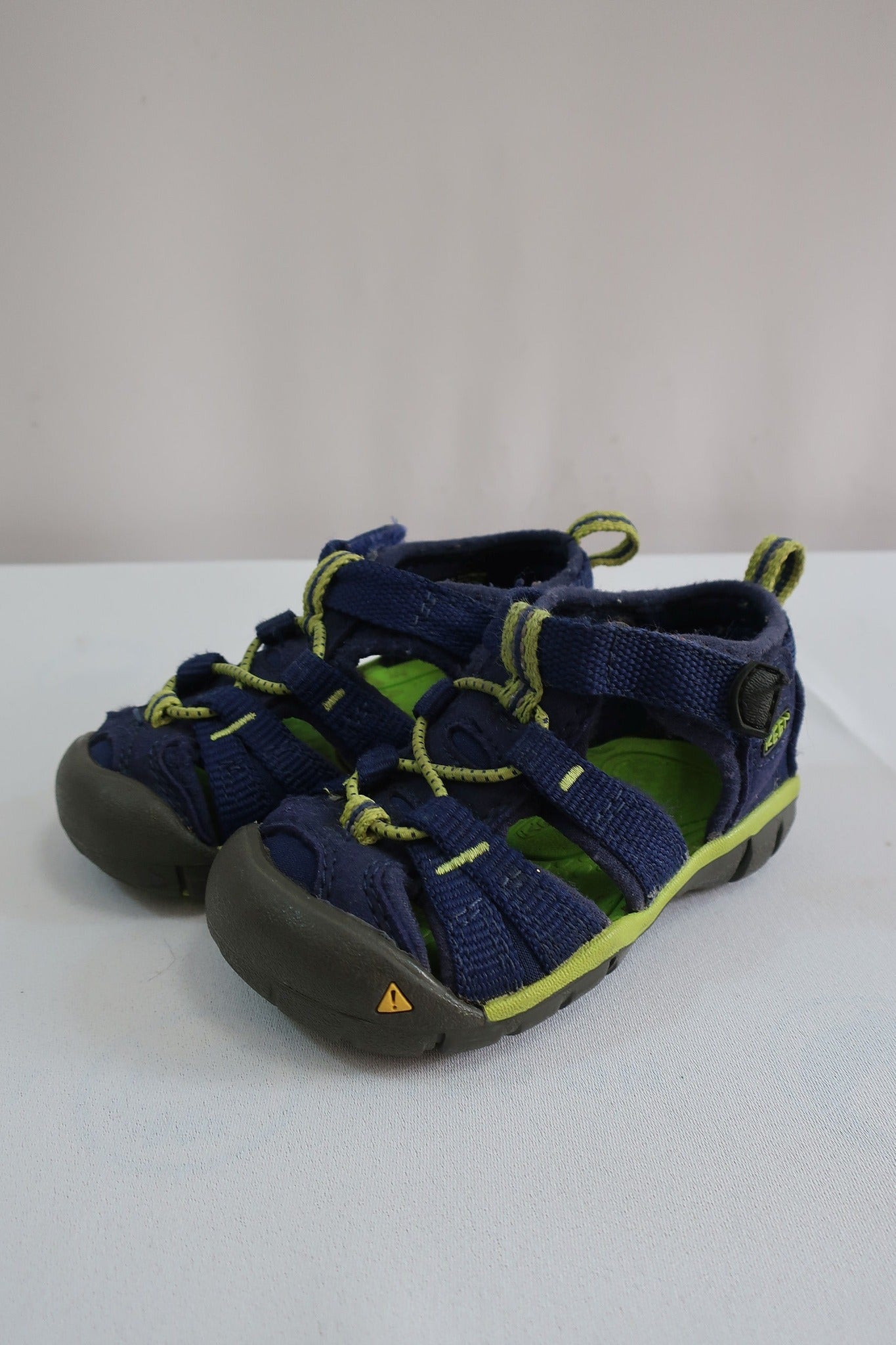 KEEN vaikiški sandalai 22 dydis