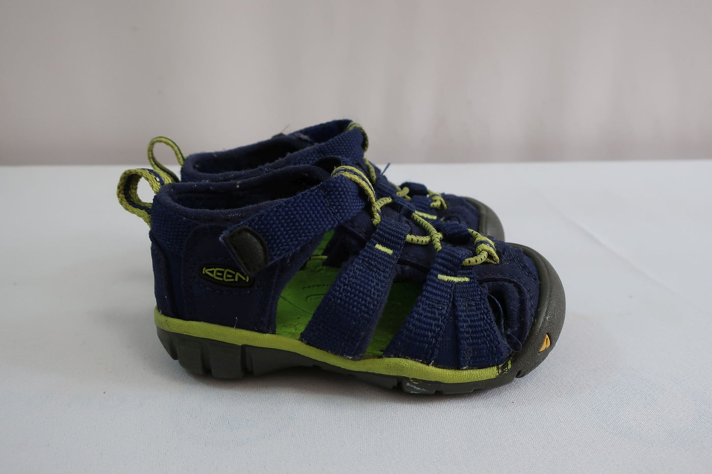 KEEN vaikiški sandalai 22 dydis