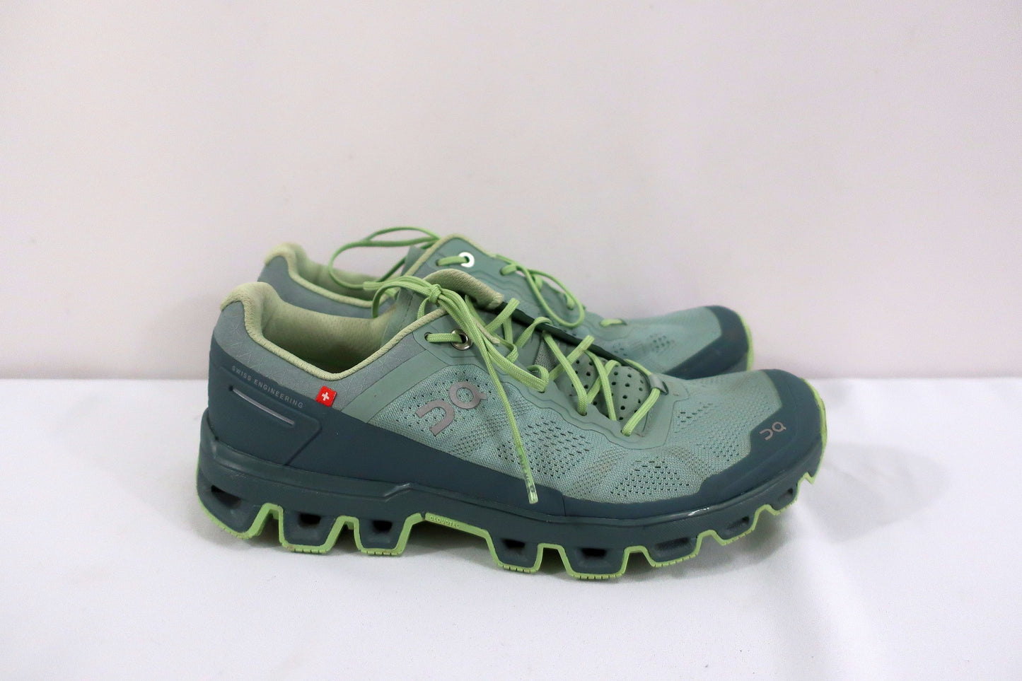 ON CLOUD (Swiss Engineering) sportiniai batai 38/38,5 dydis