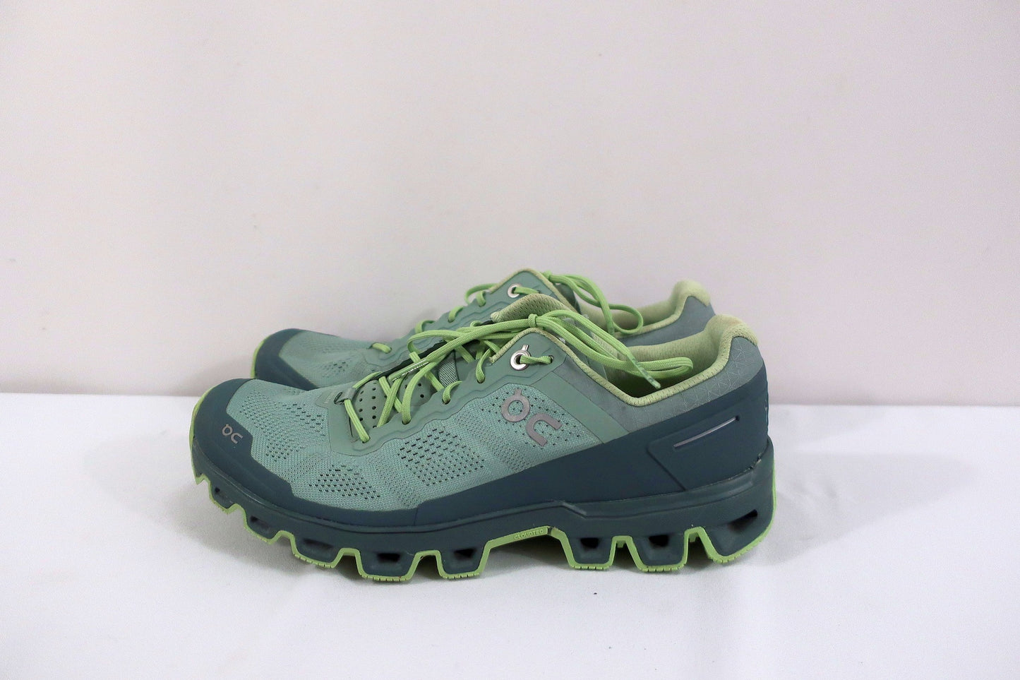 ON CLOUD (Swiss Engineering) sportiniai batai 38/38,5 dydis