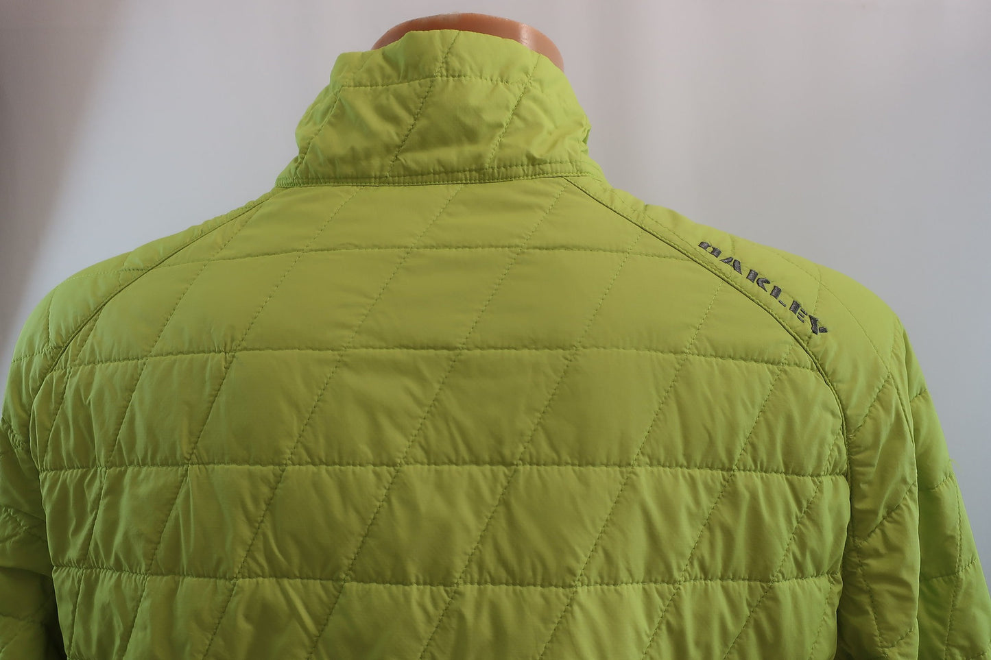 OAKLEY vyriška striukė su Primaloft M/L dydis