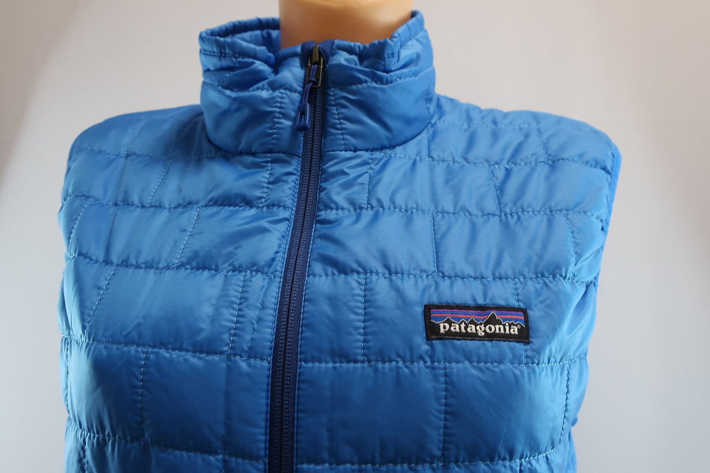 PATAGONIA moteriška liemenė su Primaloft S dydis