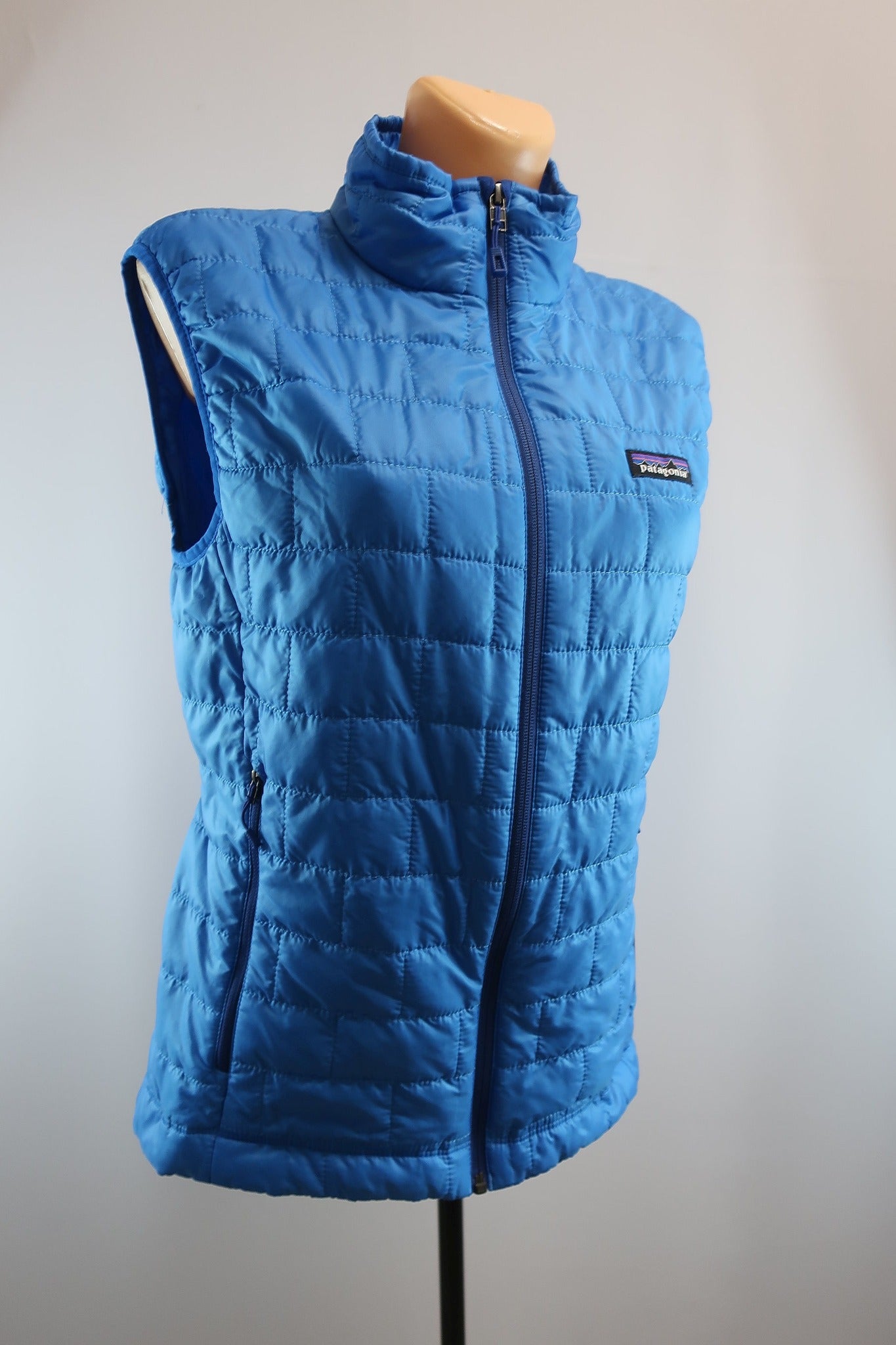 PATAGONIA moteriška liemenė su Primaloft S dydis