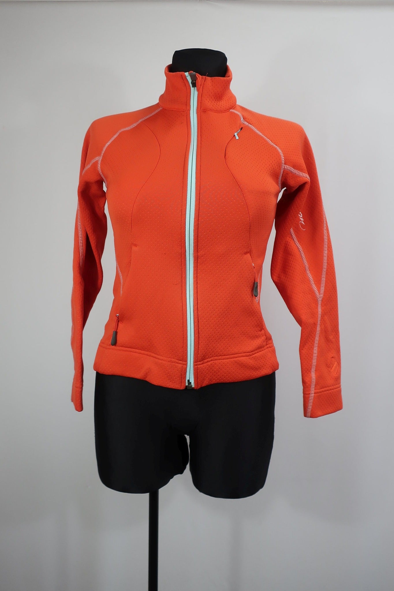 SALOMON moteriškas šiltukas XS dydis