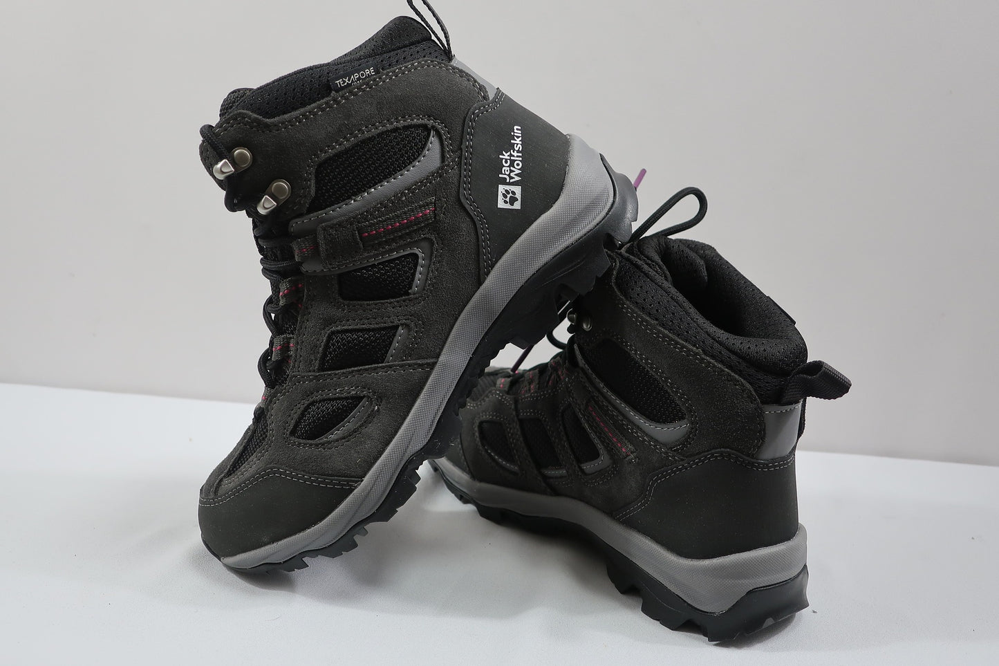 JACK WOLFSKIN nauji laisvalaikio, žygio batai 38 dydis