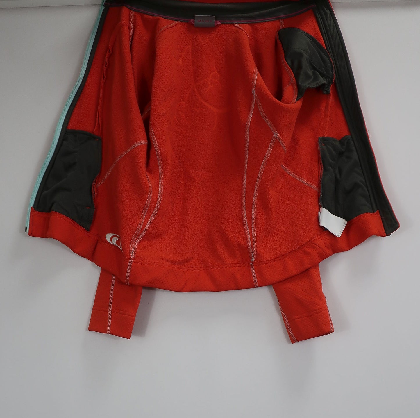 SALOMON moteriškas šiltukas XS dydis