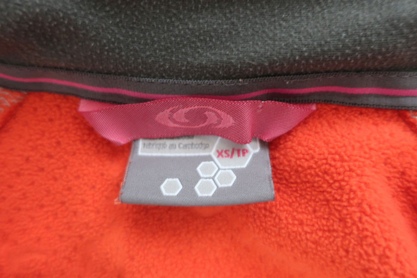 SALOMON moteriškas šiltukas XS dydis