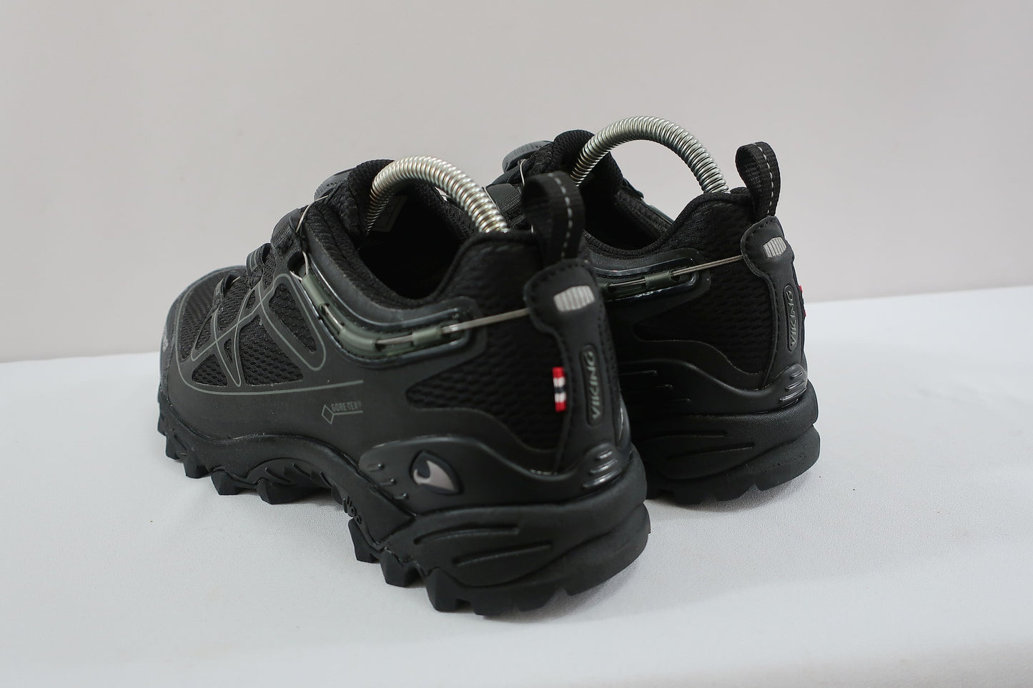 VIKING nauji laisvalaikio, žygio batai su Gore-Tex 40/40,5 dydis