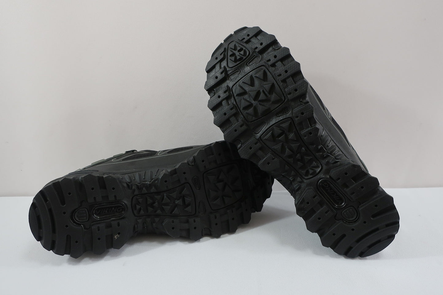 VIKING nauji laisvalaikio, žygio batai su Gore-Tex 40/40,5 dydis