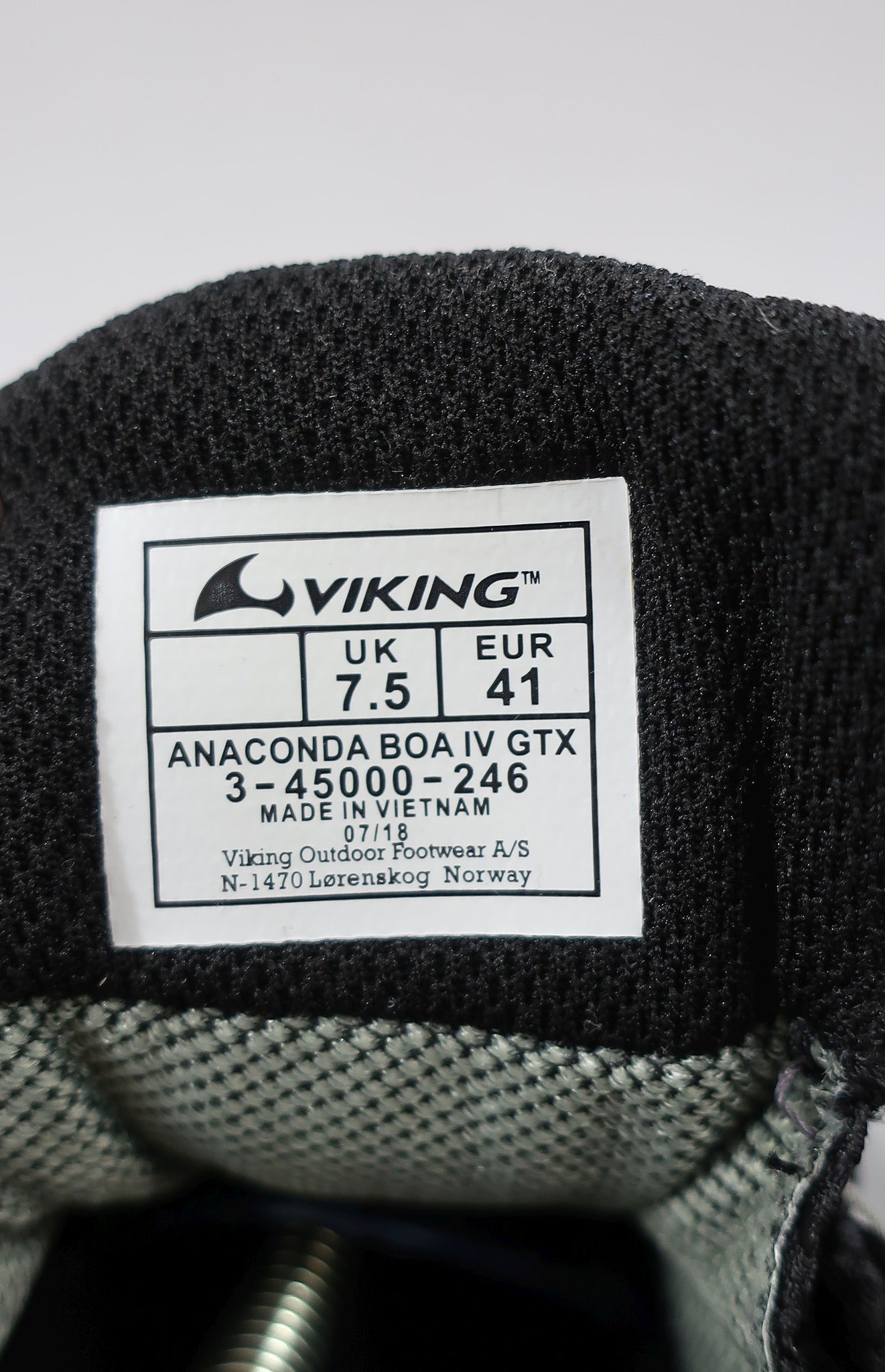 VIKING nauji laisvalaikio, žygio batai su Gore-Tex 40/40,5 dydis