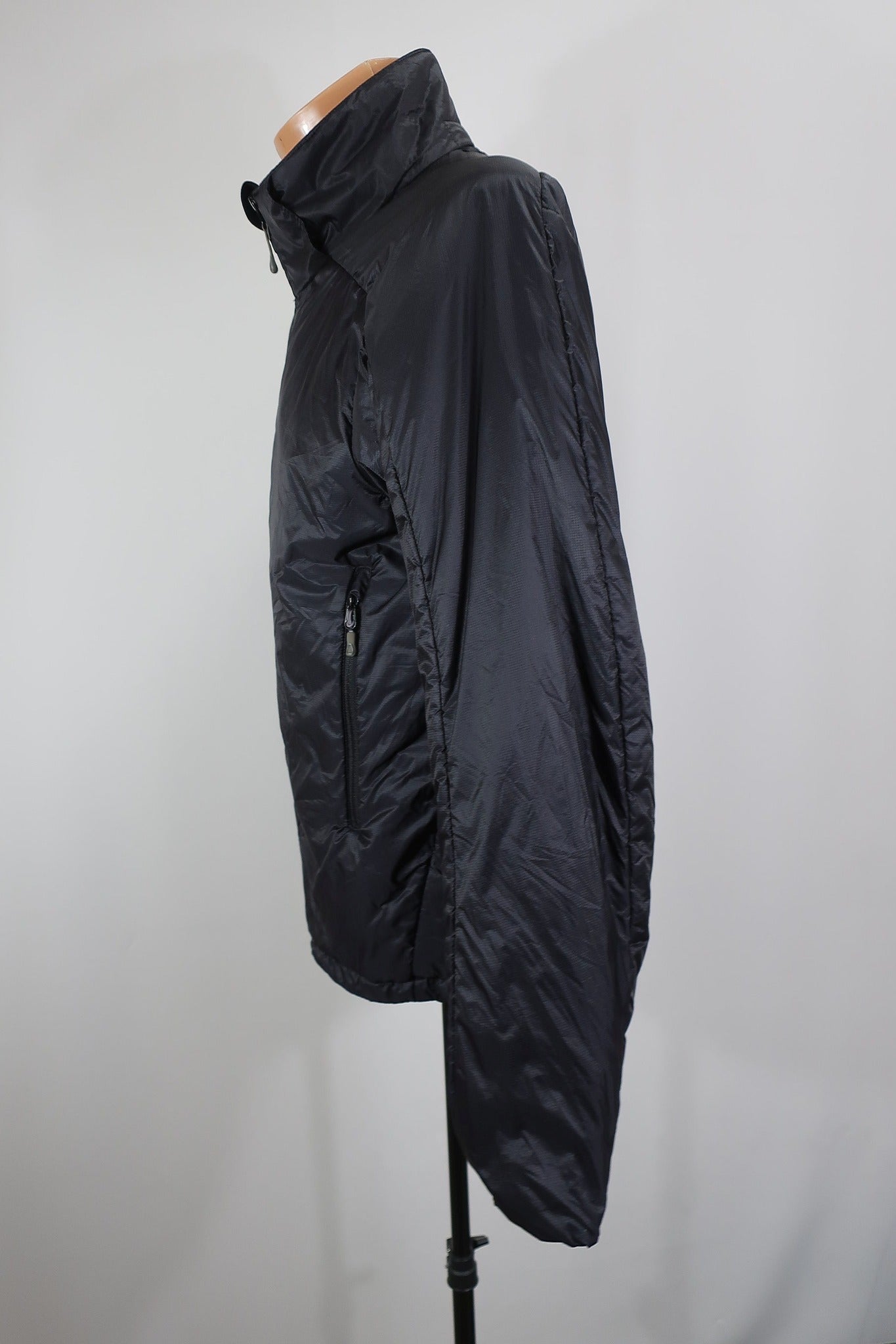 MOUNTAIN EQUIPMENT vyriška striukė su Primaloft S dydis