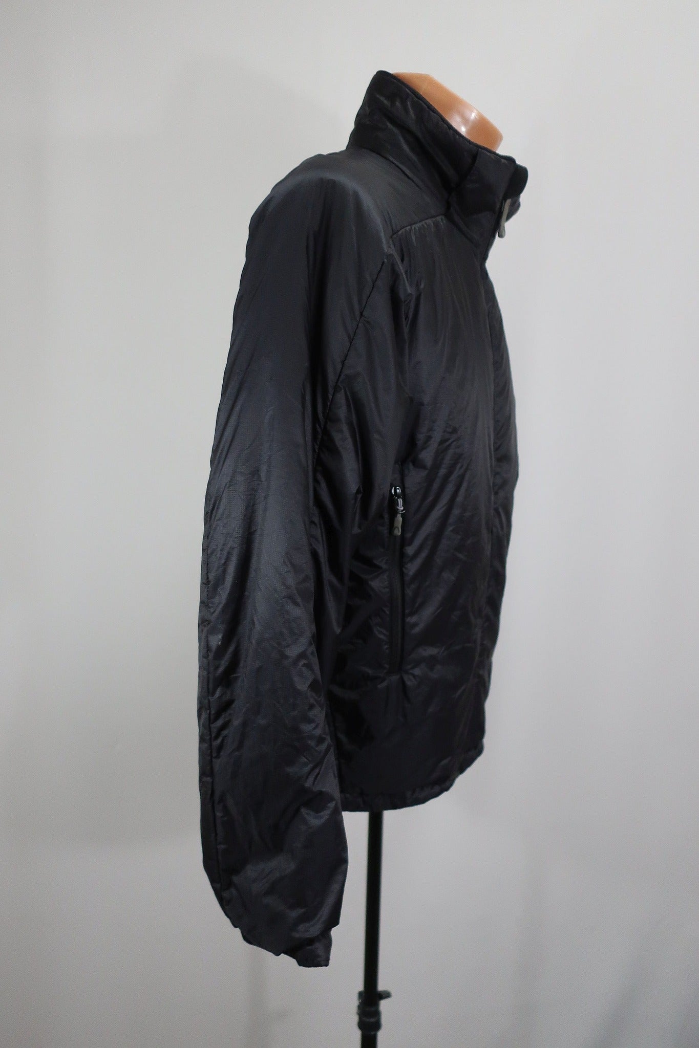 MOUNTAIN EQUIPMENT vyriška striukė su Primaloft S dydis