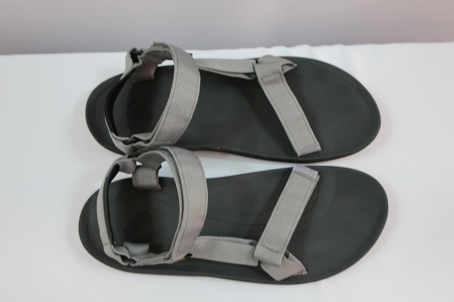 TEVA naujos vyriškos basutės/sandalai 47 dydis