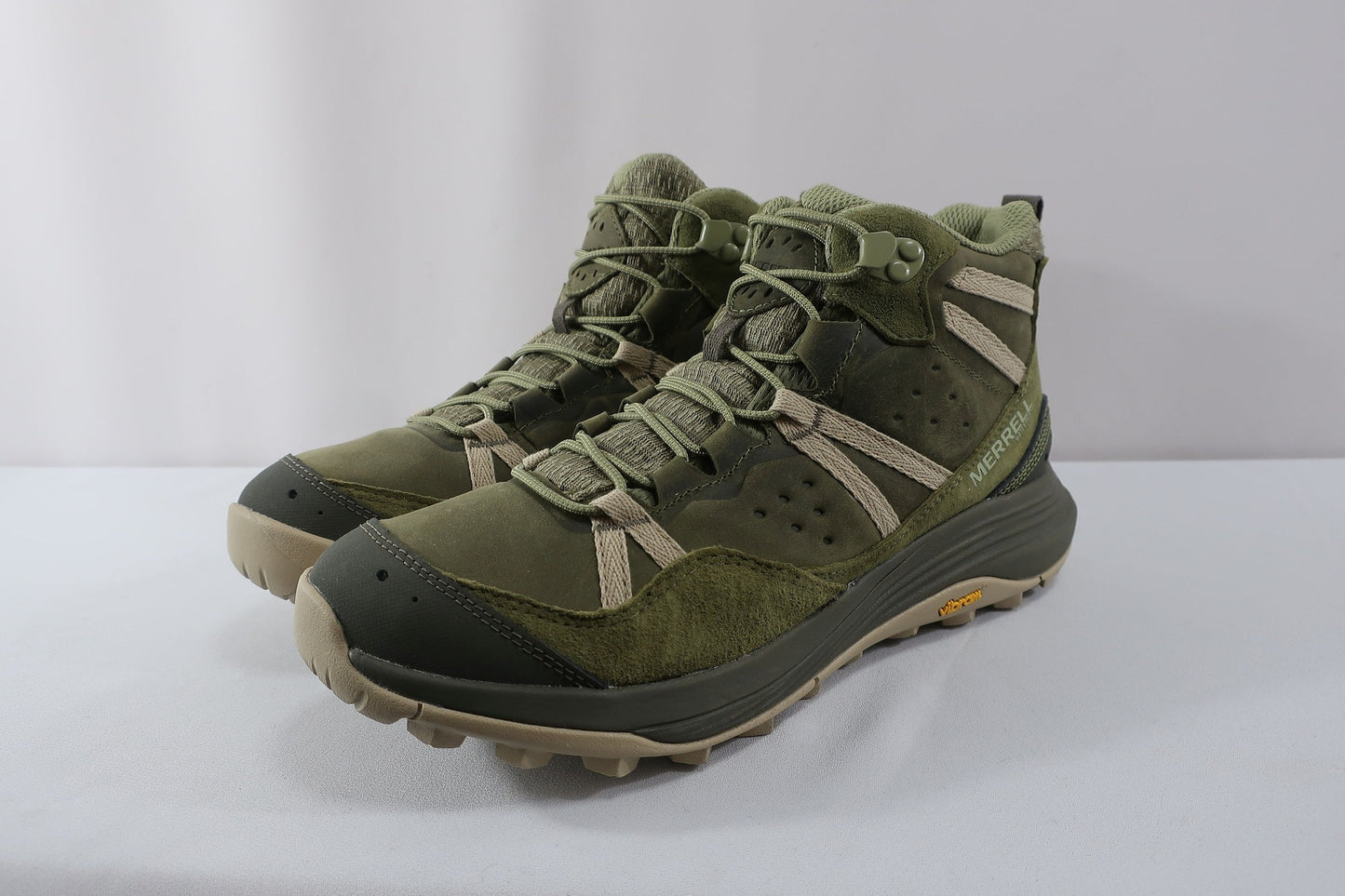 MERRELL nauji laisvalaikio, žygio batai 40,5 dydis