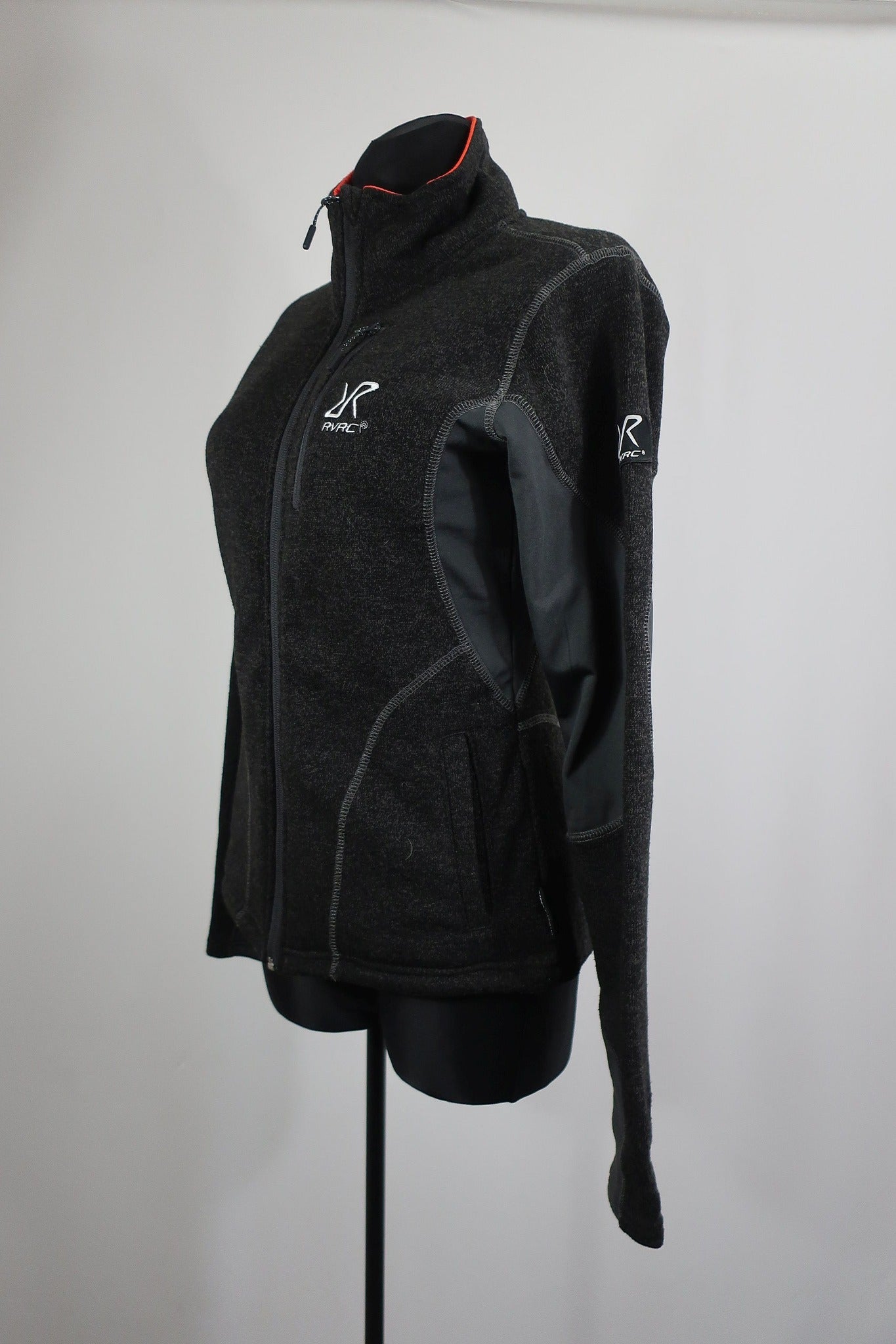 REVOLIUTION RACE moteriškas šiltukas M dydis