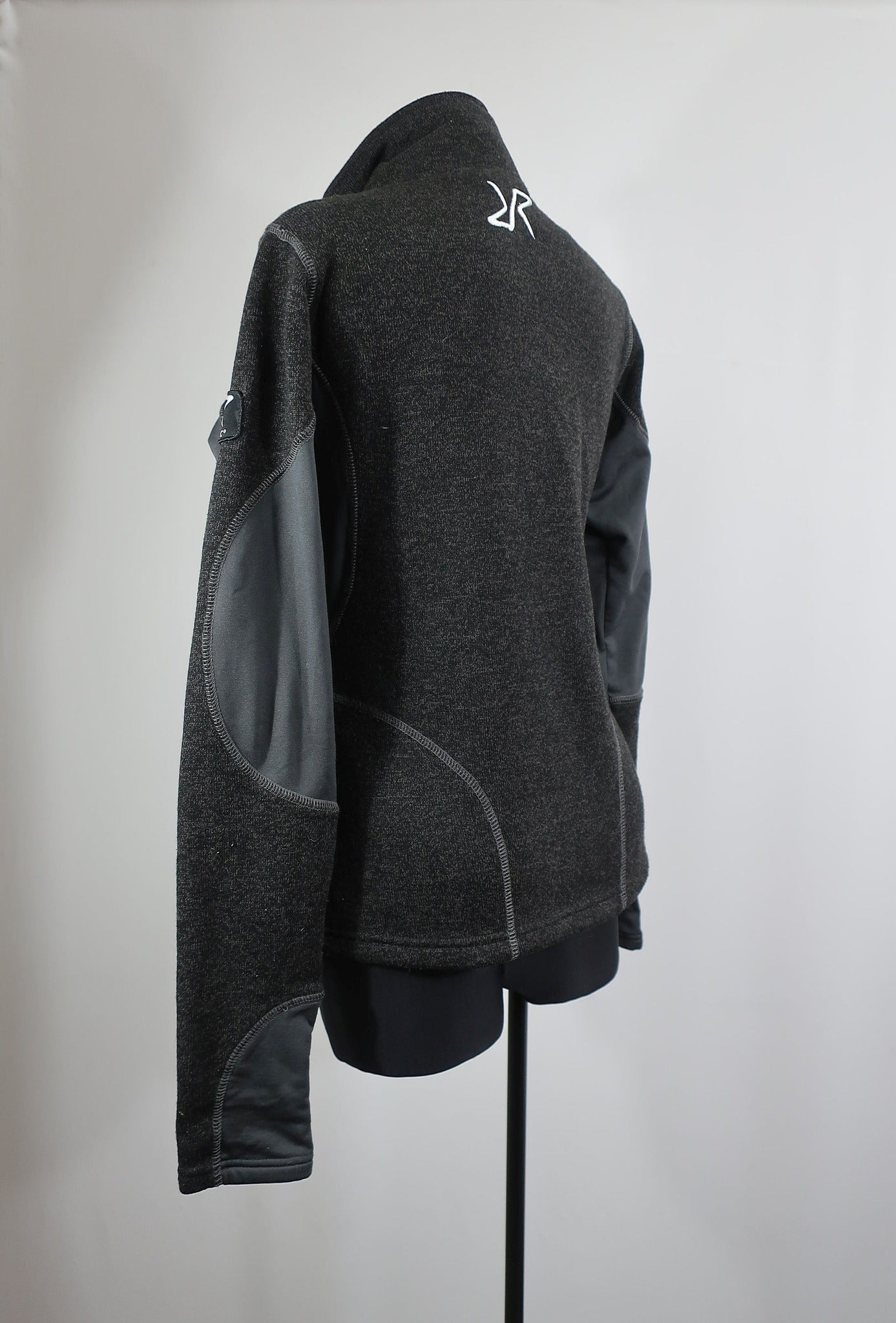 REVOLIUTION RACE moteriškas šiltukas M dydis