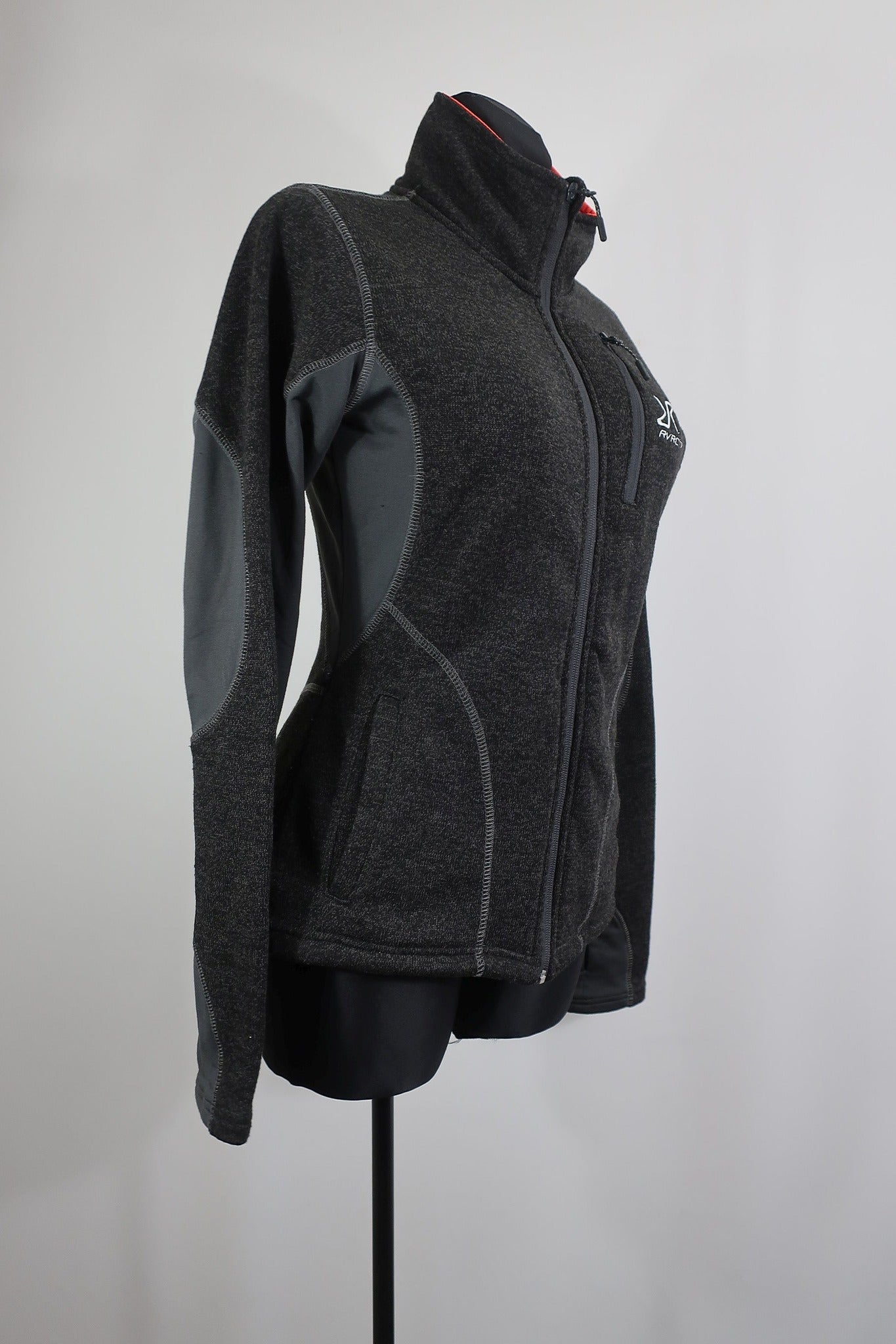 REVOLIUTION RACE moteriškas šiltukas M dydis