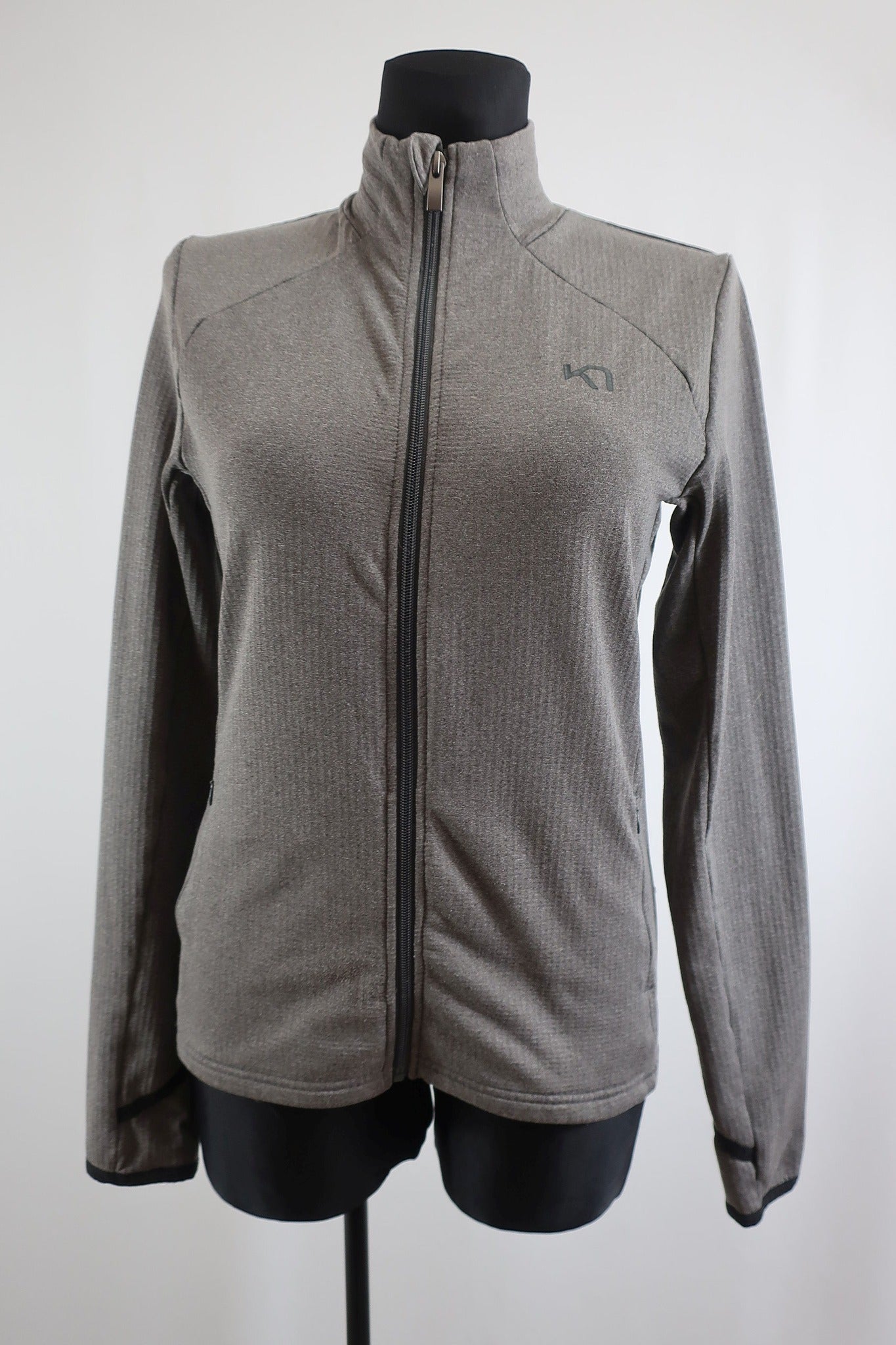 KARITRAA moteriškas šiltukas M dydis