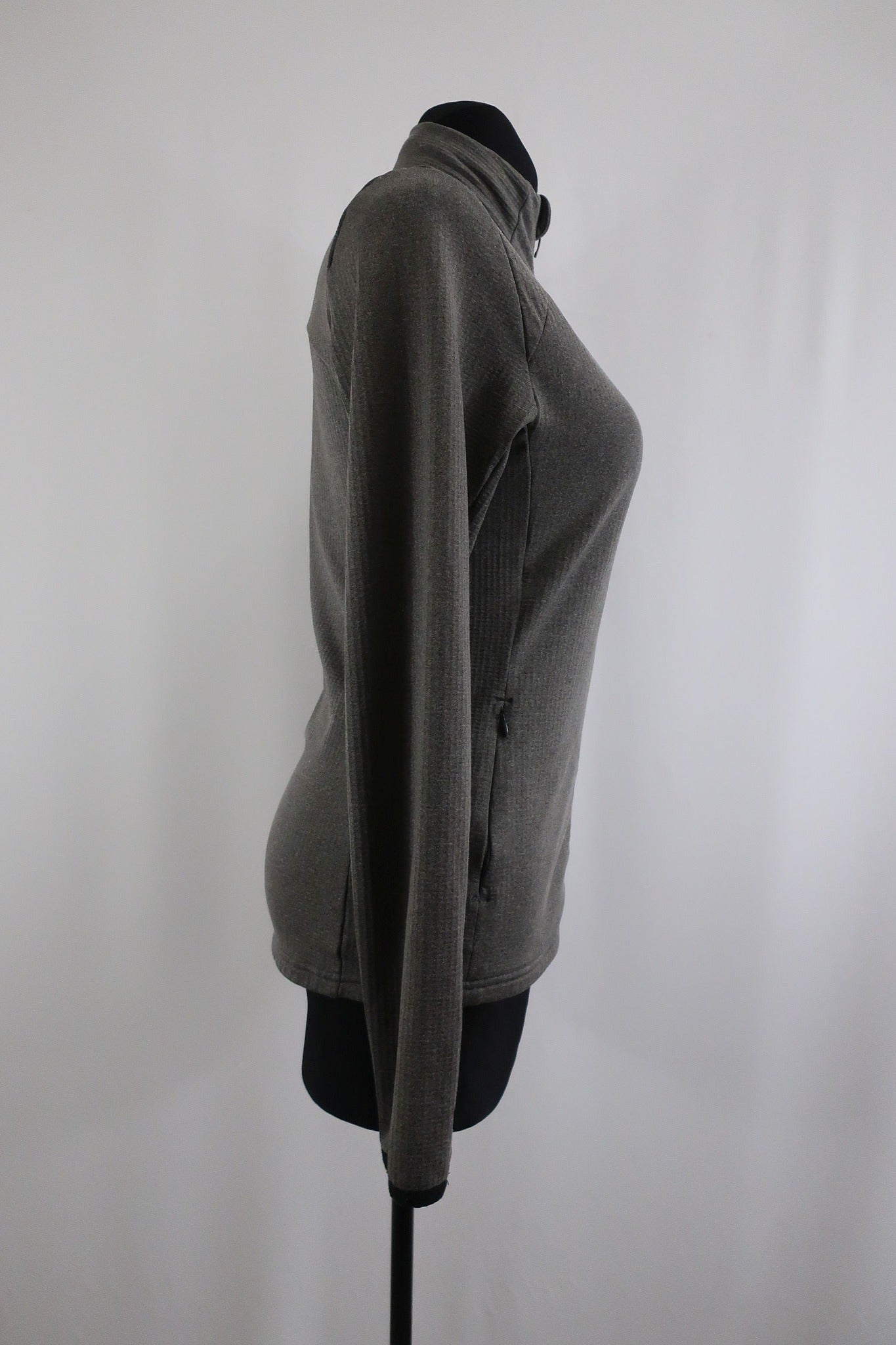 KARITRAA moteriškas šiltukas M dydis