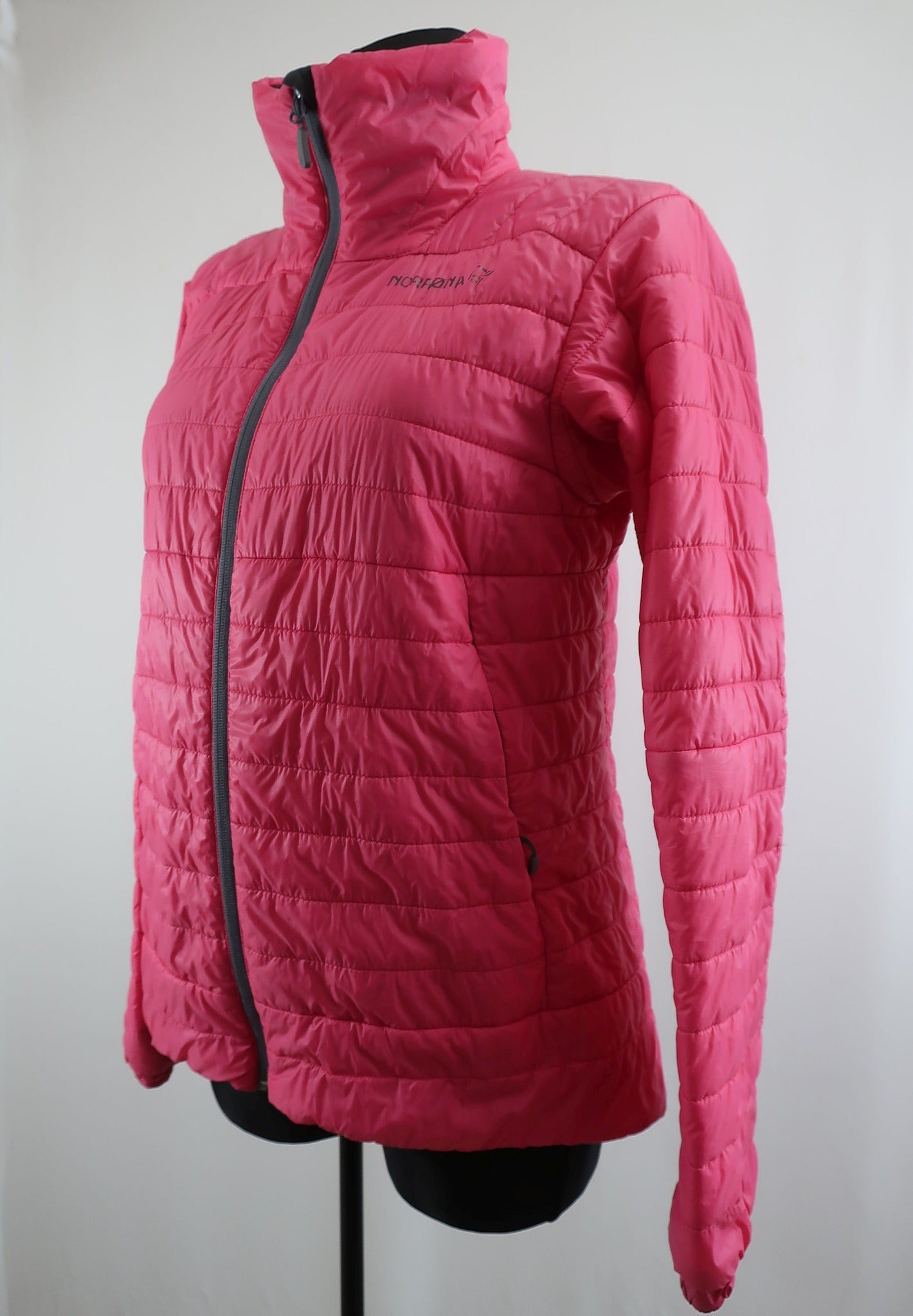 NORRONA moteriška lengva striukė su Primaloft M dydis