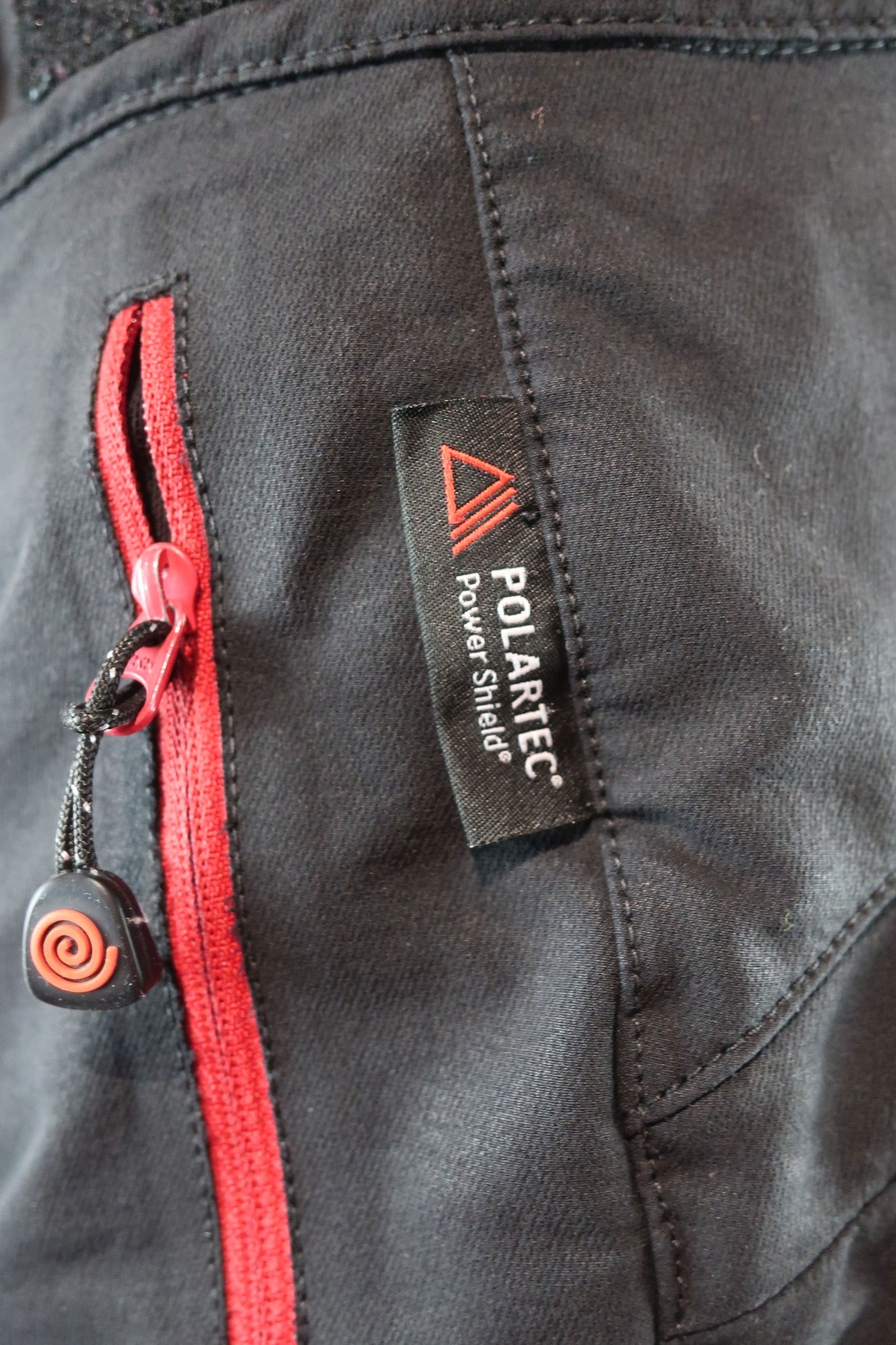 PROFESIONAL OUTDOOR PEOPLE moteriškos softšelinės kelnės Polartec M dydis