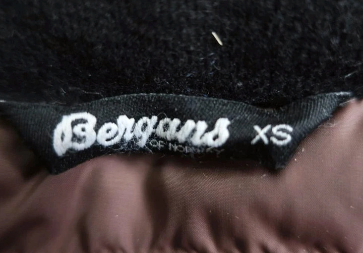 Bergans moteriškas pūkinis paltas XS dydis