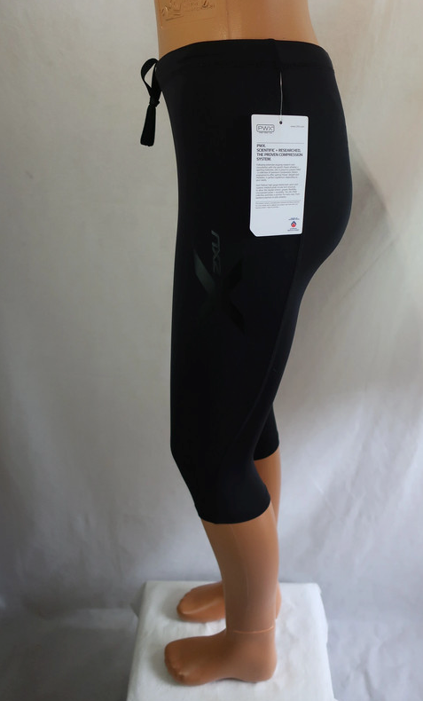 2XU moteriškos sportinės kompresinės tamprės/šortai S dydis