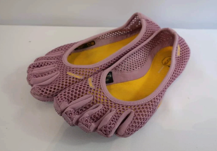 Vibram Five Finger moteriški batai 38 dydis