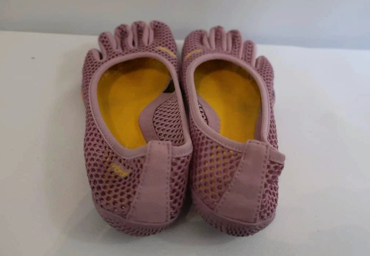 Vibram Five Finger moteriški batai 38 dydis