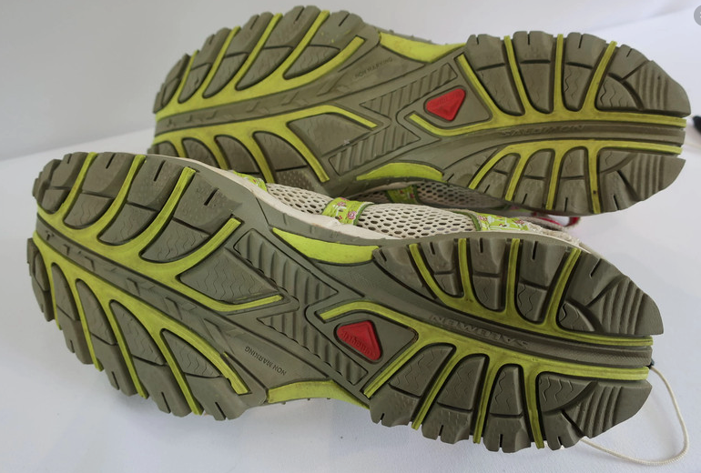 Salomon laisvalaikio sandalai 36,5/37 dydis