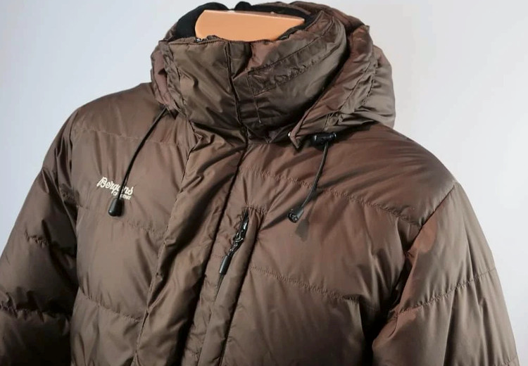 Bergans vyriška pūkinė striukė S dydis
