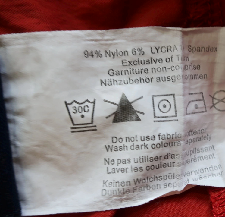 Arc'teryx moteriški bridžai/ilgesni šortai S dydis