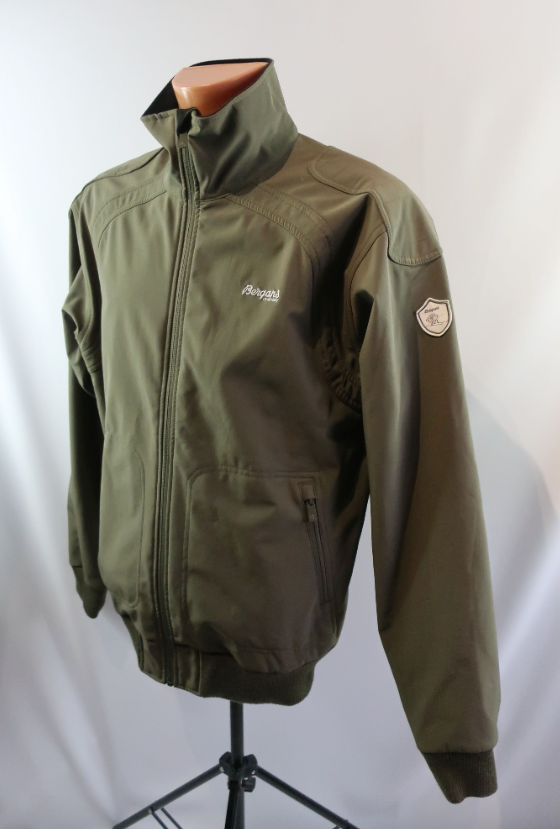BERGANS vyriška softšelinė striukė L/XL dydis