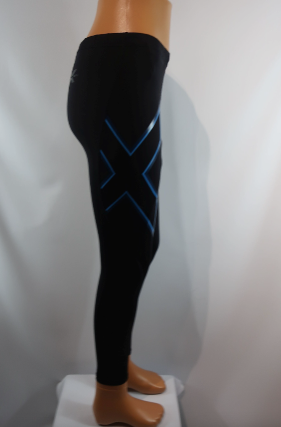 2XU vyriškos sportinės kompresinės tamprės L dydis