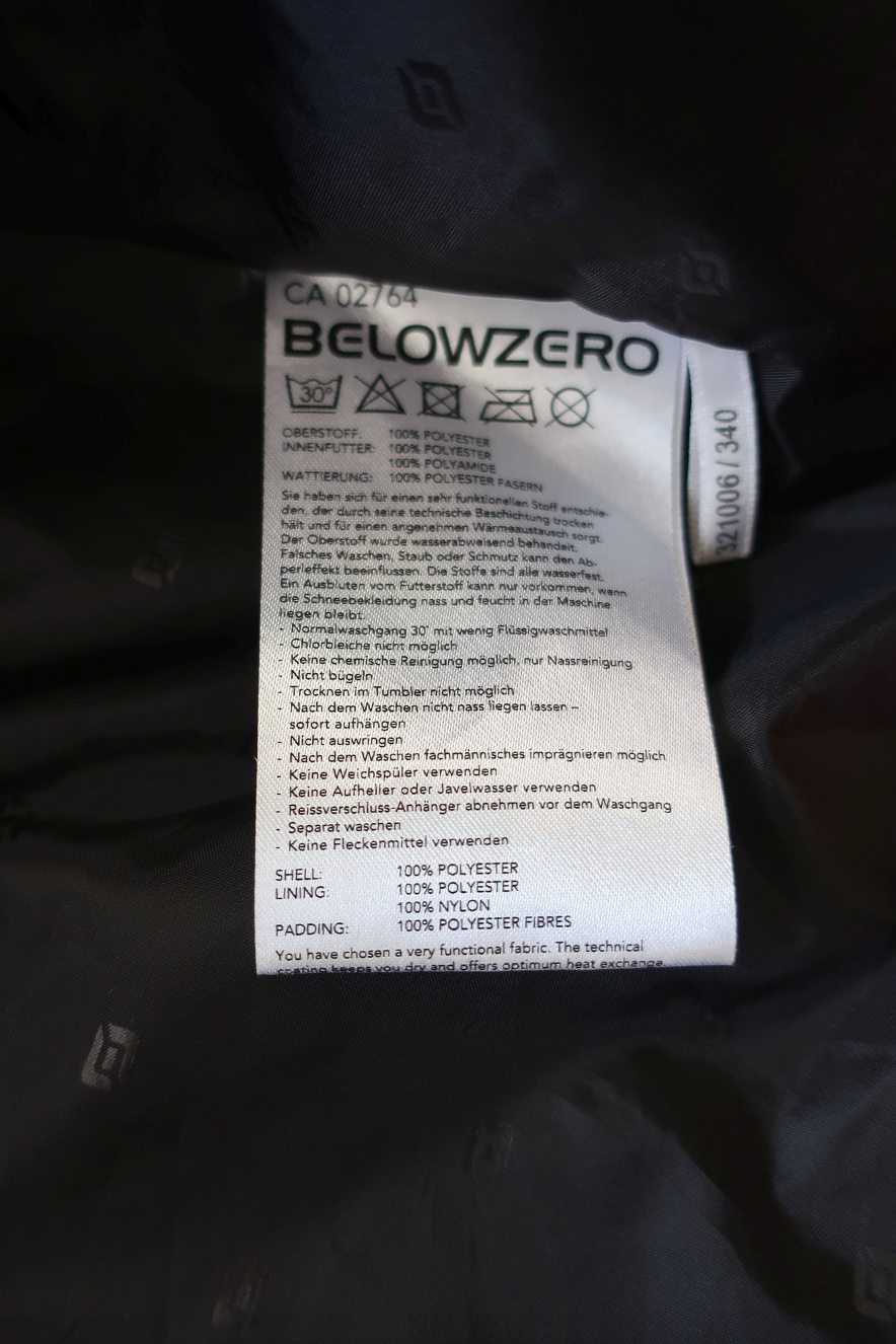 BELOWZERO moteriška striukė S/M dydis