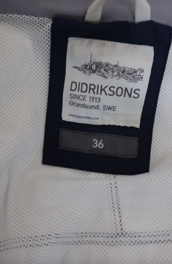 DIDRIKSONS moteriškas puspaltis 36 dydis