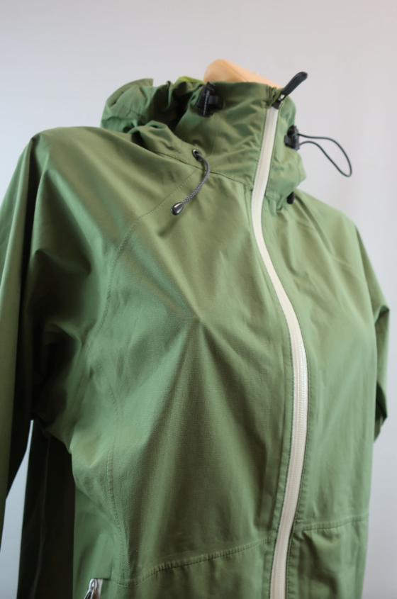 SALOMON moteriška membraninė striukė su Gore-Tex Paclite S/M dydis