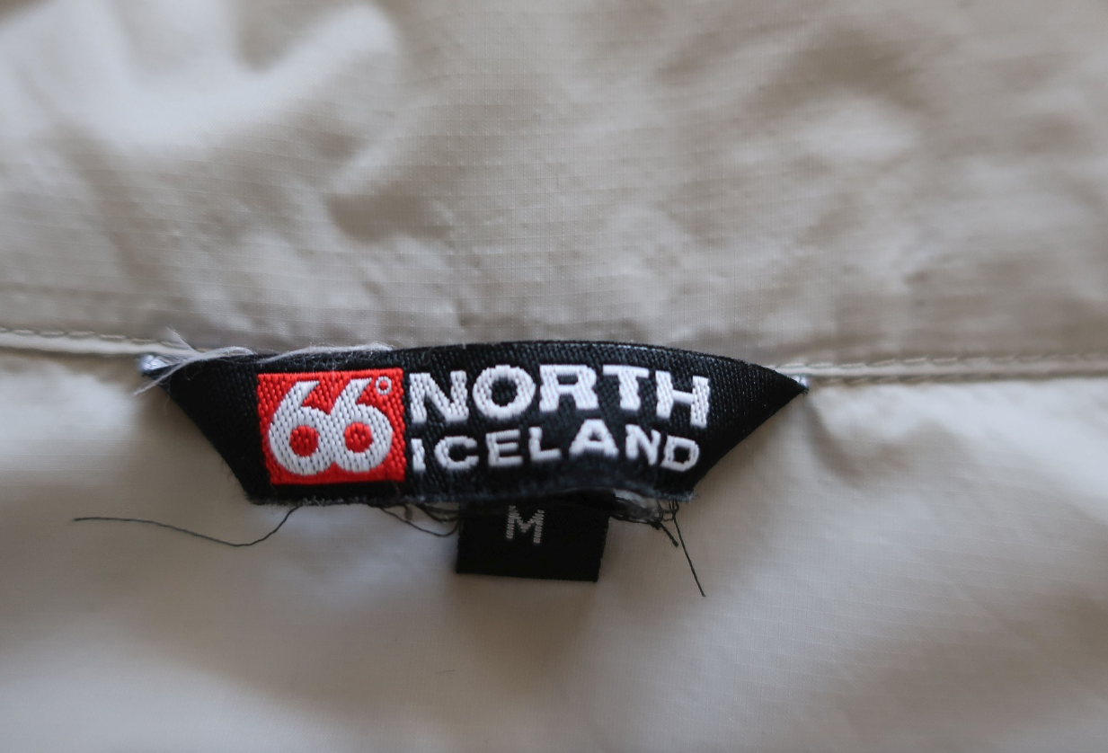 66 NORTH ICELAND moteriškas lengvas lietpaltis S dydis