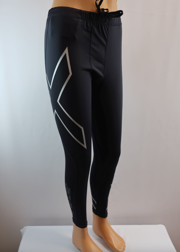 2XU vyriškos sportinės kompresinės tamprės XL dydis