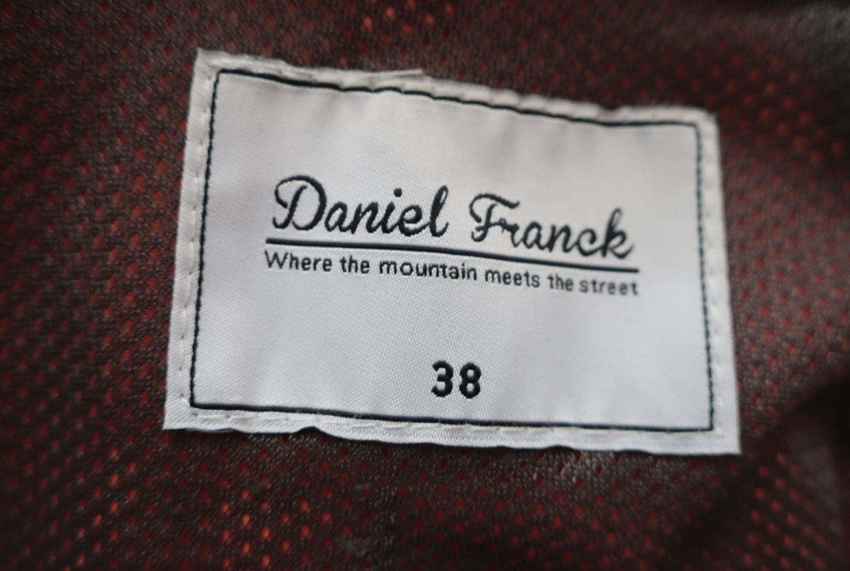 DANIEL FRANCK moteriška striukė 38 dydis